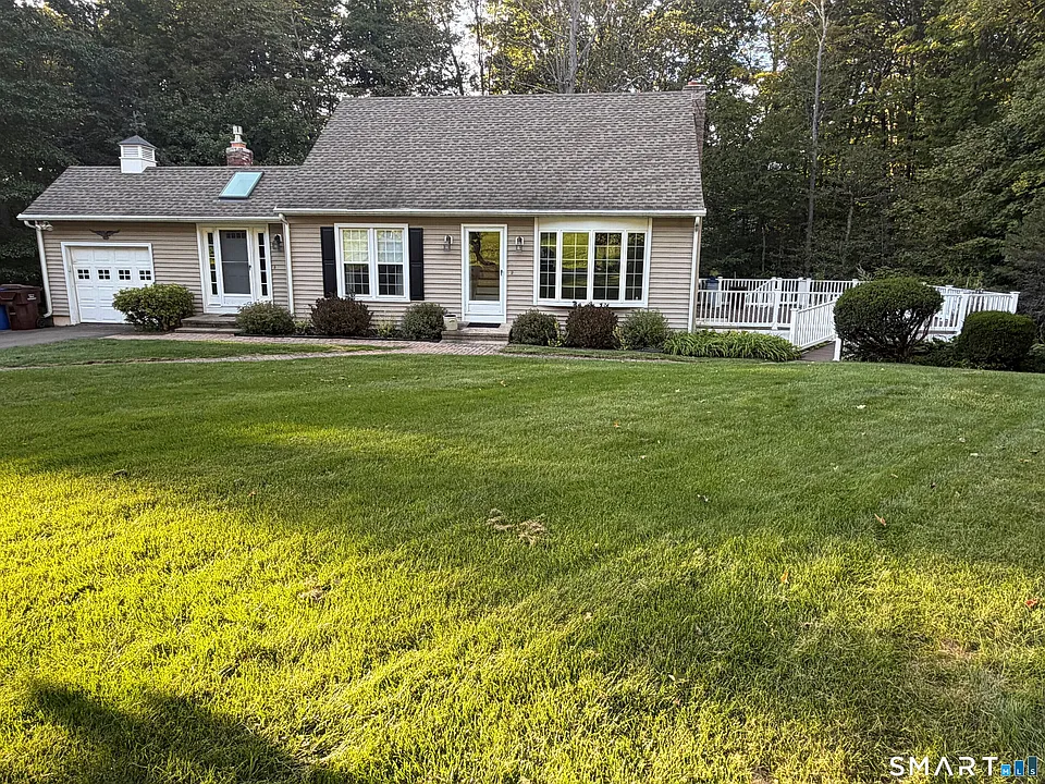 26 Fern Dr