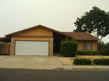2546 Pembrook Way photo 1