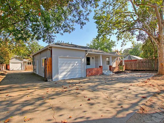 2nd image of 3304 Albany Way