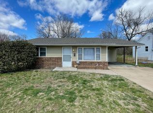 2609 E Cherry St, Springfield, MO 65802