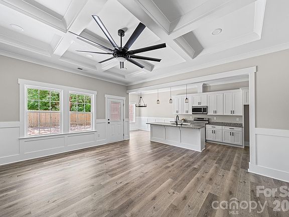 3rd image of 5121 Morningwood Dr