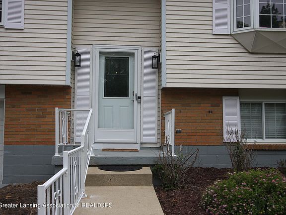 5th image of 3231 Stonewood Dr
