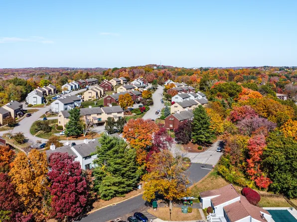 4 Magnolia Hill Court #4, Cromwell, CT 06416