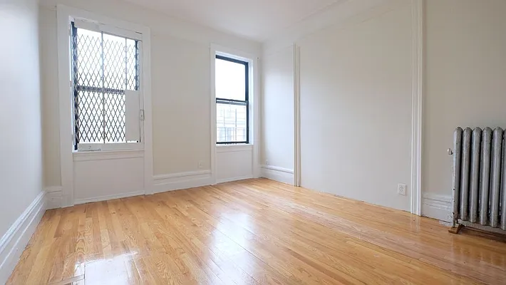 Rented by Skyward | media 27