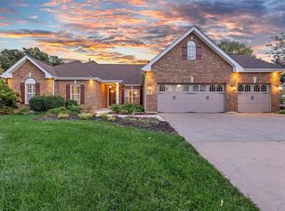 252 Fox Haven Dr, O'Fallon, MO 63368