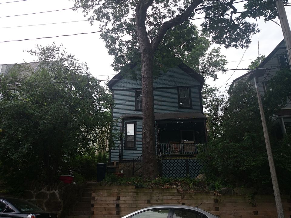 1st image of 45 Sheridan St