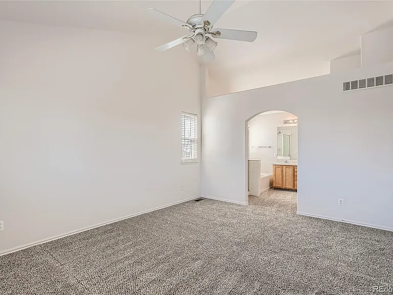11640 Elizabeth Pl — Photo 8