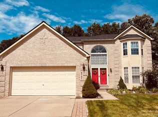 8727 Trillium Dr, Ypsilanti, MI 48197