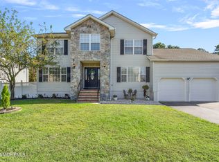 56 Deborah Ln, Howell, NJ 07731