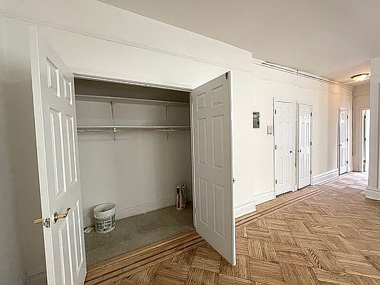 2nd image of 3427 Broadway #44B