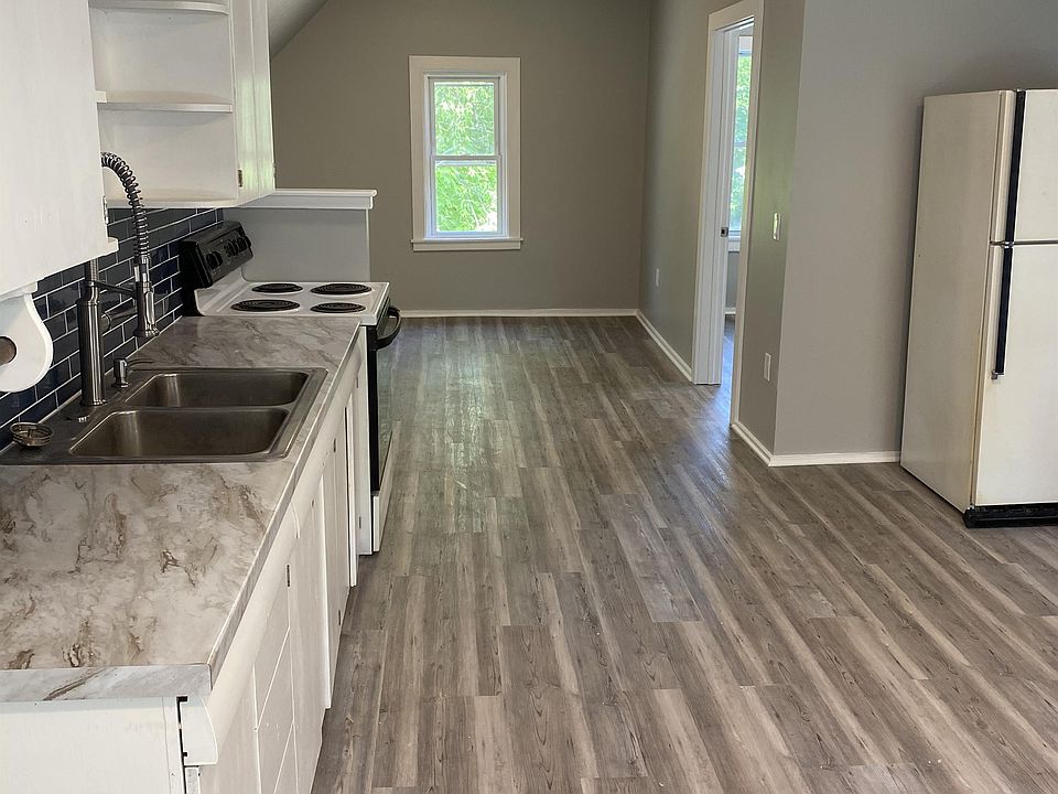 Kitchen into Living room