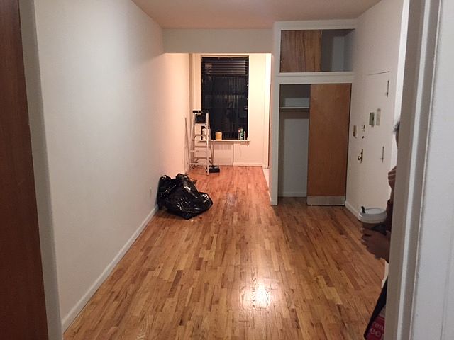 2nd image of 307 E 90th St APT 1