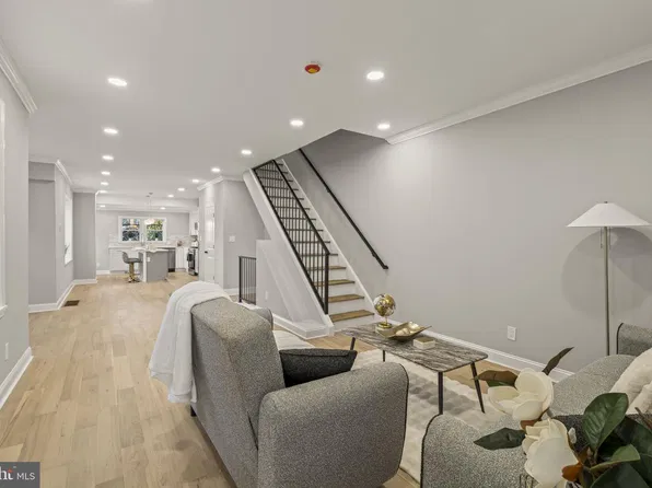 428 Hellerman St, Philadelphia, PA 19111