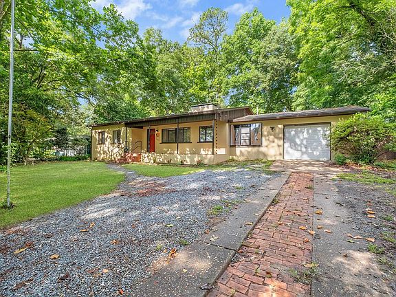 2nd image of 1006 Buena Vista Dr