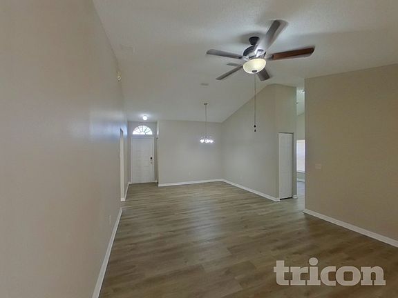 4th image of 4726 Bloom Dr