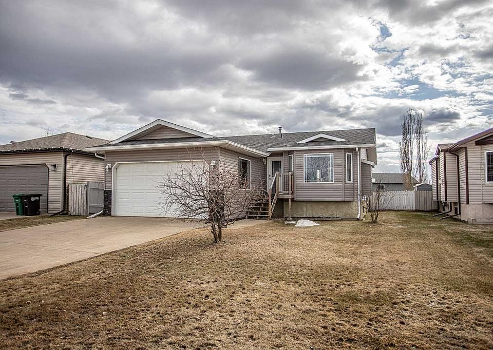 1st image of 6 E Borealis Rd