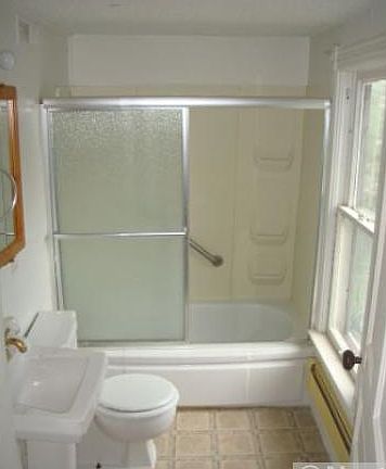 5th image of 439 1st Ave S