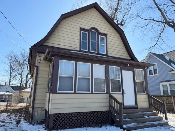 112 Bowen Pl, Joliet, IL 60433