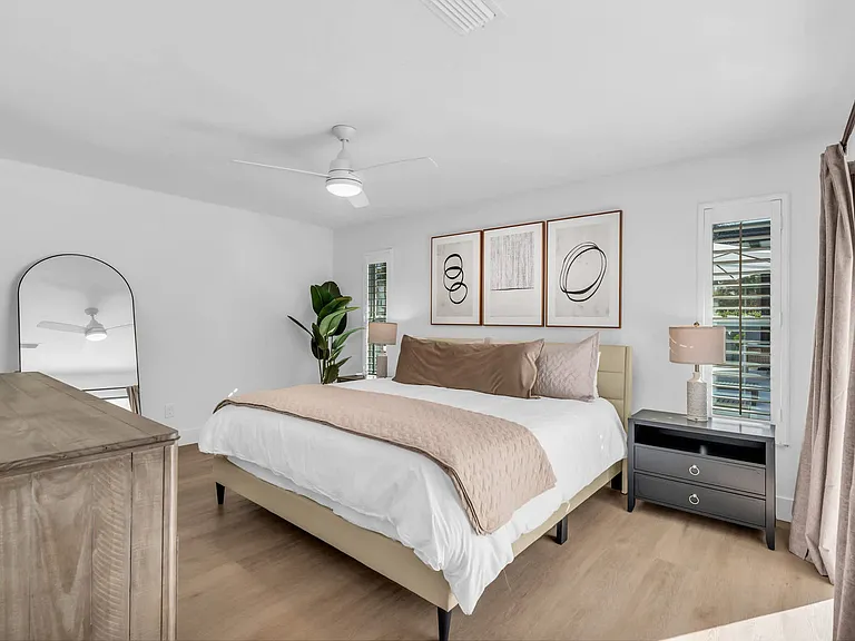 Bedroom