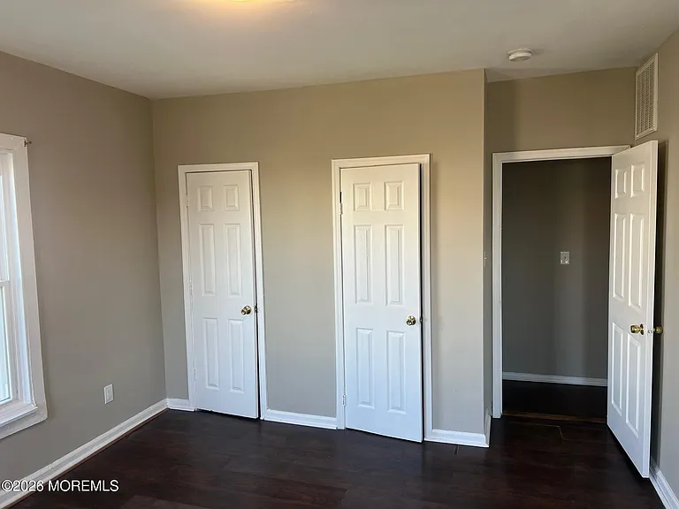 302 3rd Ave #2 — Photo 9