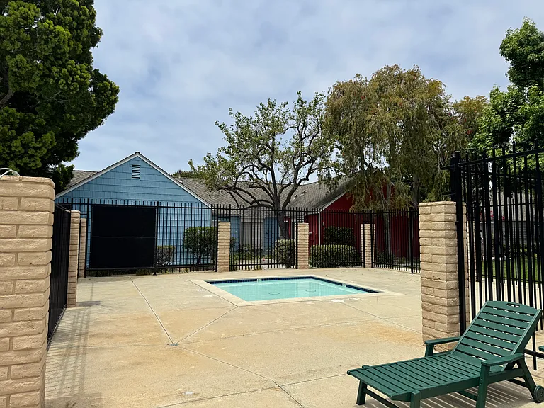 Shallow kiddie pool