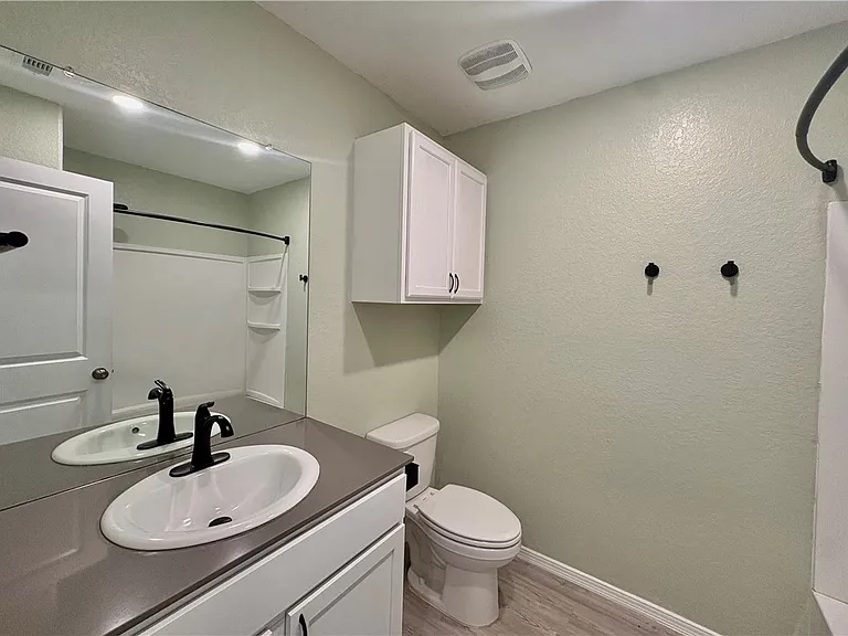 1109 Demeter Dr — Photo 14