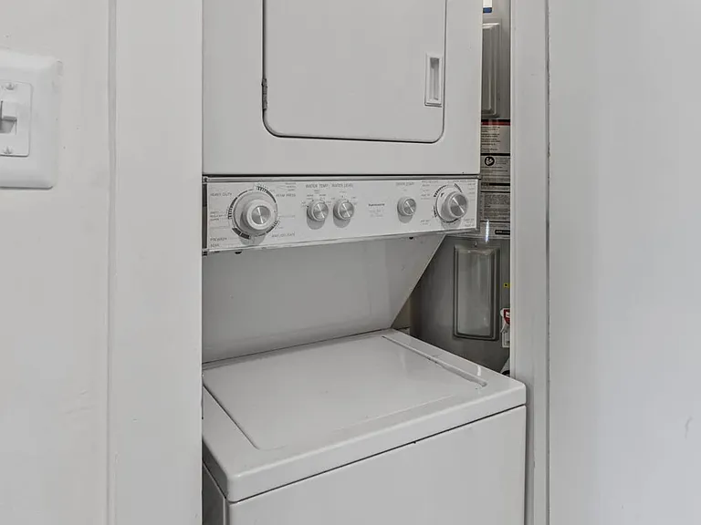 Washer/Dryer