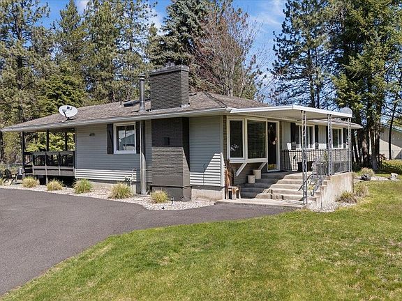 2nd image of 28005 N River Estates Dr