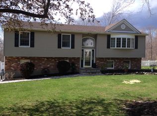 45 Virginia Ave, Monroe, NY 10950