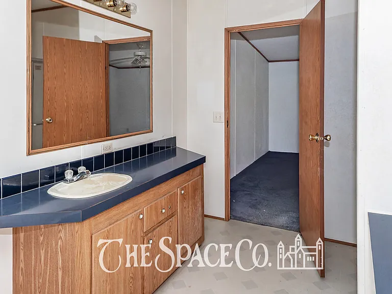 255 Mitton Rd — Photo 19