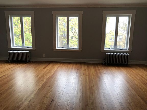 2nd image of 6433 N Washtenaw Ave #2