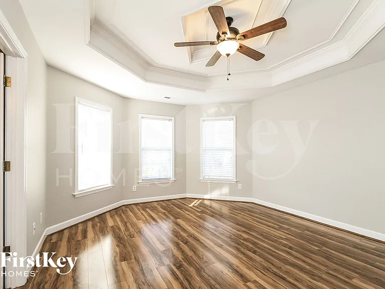 7240 Orchard Path Dr — Photo 7
