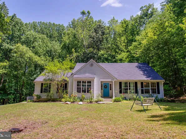 6420 Valley Rd, La Plata, MD 20646