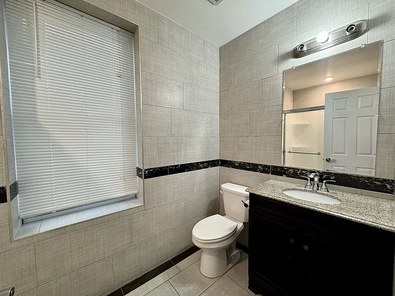 309 Sycamore Street Apartments — Photo 42