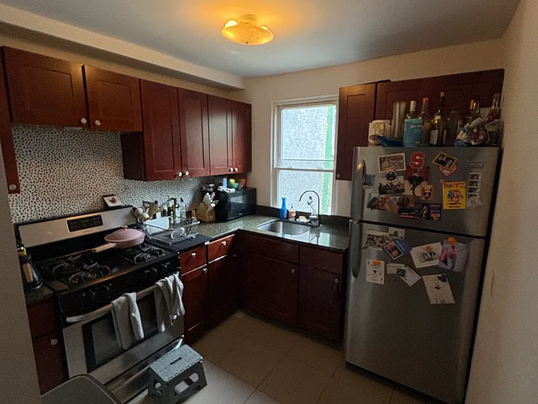 93 N 4th St #2 — Photo 9