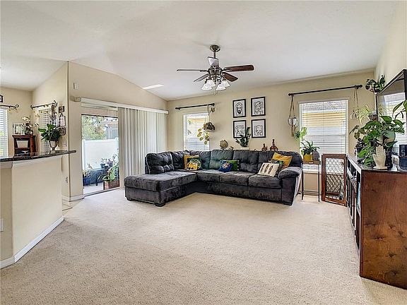 5th image of 13930 Chalk Hill Pl