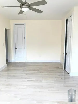 Rented by Skyline Group Real Estate | media 21