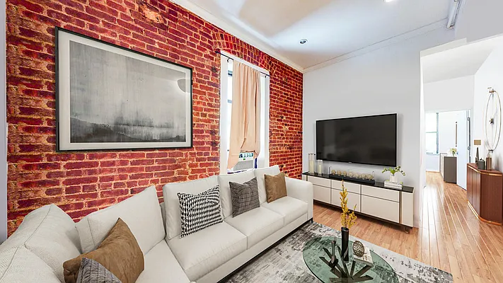 Rented by City Wide Apartments | media 13