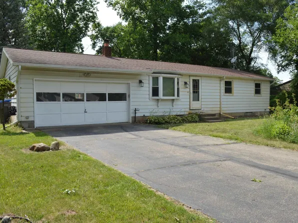 1827 Nye St, Warsaw, IN 46580