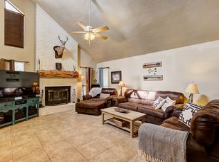 305 Brighton Dr, Edmond, OK 73003
