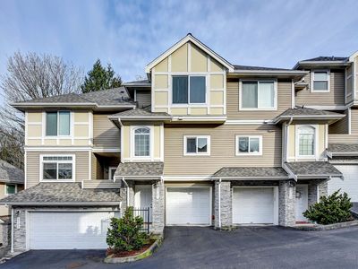6721 SE Cougar Mountain Way #2, Bellevue, WA, 98006