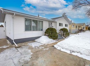 318 Montreal AVENUE N, Saskatoon, SK S7L 3N8