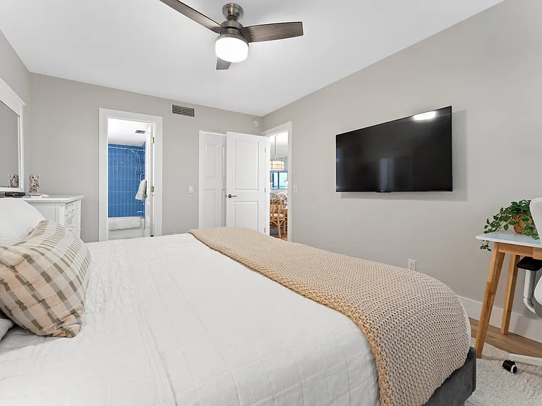 6287 Bahia Del Mar Cir #312 — Photo 12