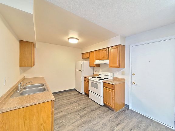 3rd image of 1206 W 6th Ave APT 101