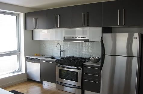3rd image of 25 Montrose Ave APT 404