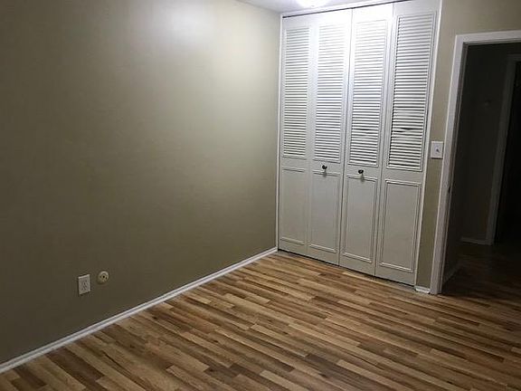 5th image of 1940 Leland St APT 7