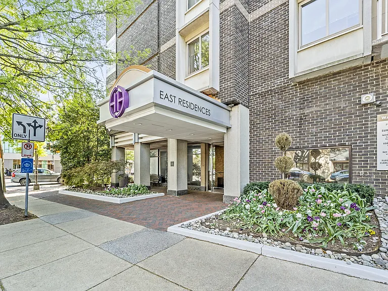 Highlands of Chevy Chase — Photo 3