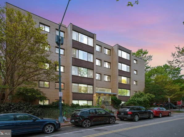 305 C St NE APT 108, Washington, DC 20002