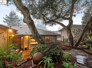 2347 Manzanita Dr, Oakland, CA 94611