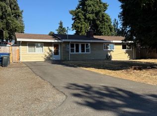 18432 2nd Ave S, Seattle, WA 98148